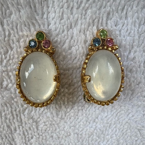 vintage Jewelry - Vintage Mid-Century Moonstone & Rhinestone Clip-On Earrings